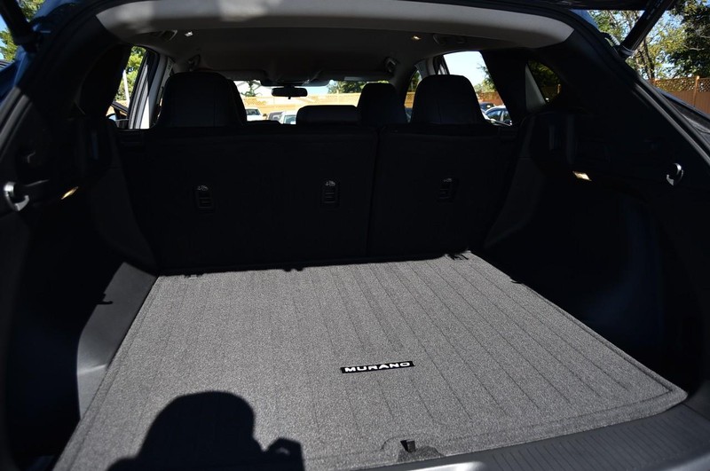 Nissan Murano Vehicle Image 23