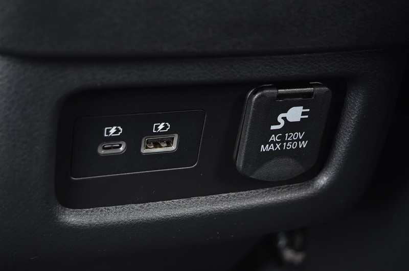 Nissan Pathfinder Vehicle Image 29