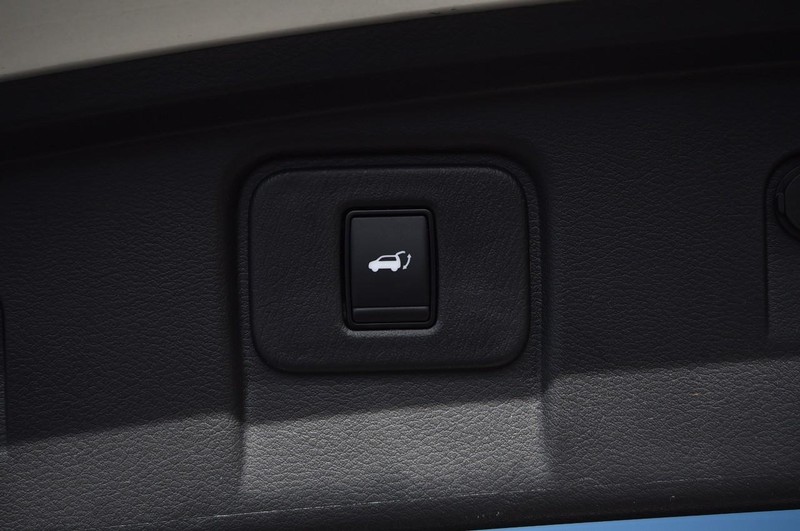 Nissan Murano Vehicle Image 27