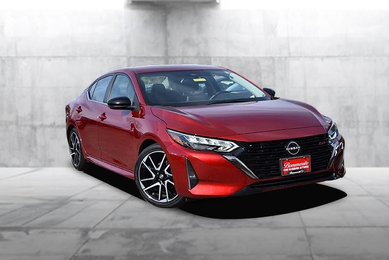 Nissan Sentra Vehicle Image 02