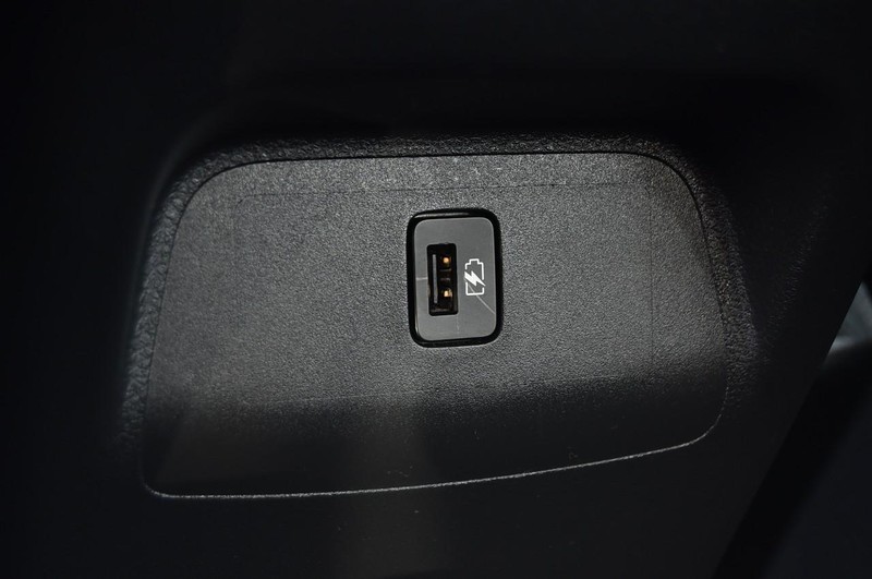 Nissan Sentra Vehicle Image 22