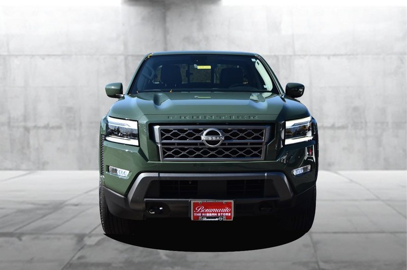 Nissan Frontier Vehicle Image 04