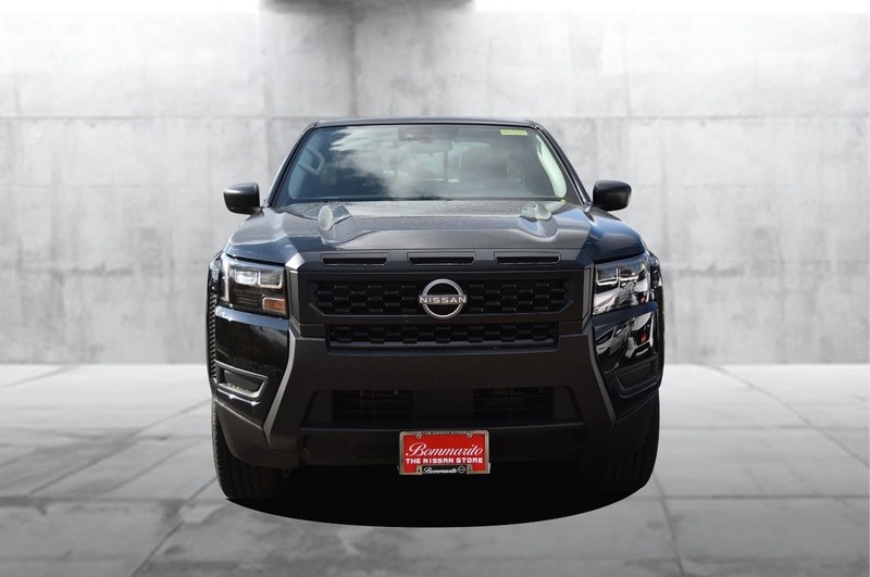 Nissan Frontier Vehicle Image 04