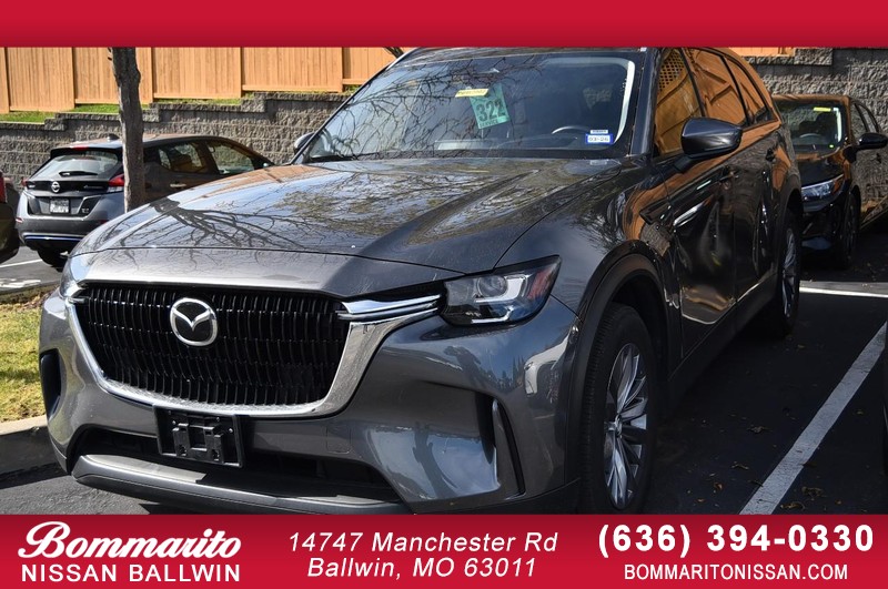 Mazda CX-90 Vehicle Full-screen Gallery Image 01