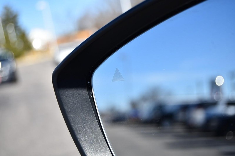 Mazda CX-90 Vehicle Image 10