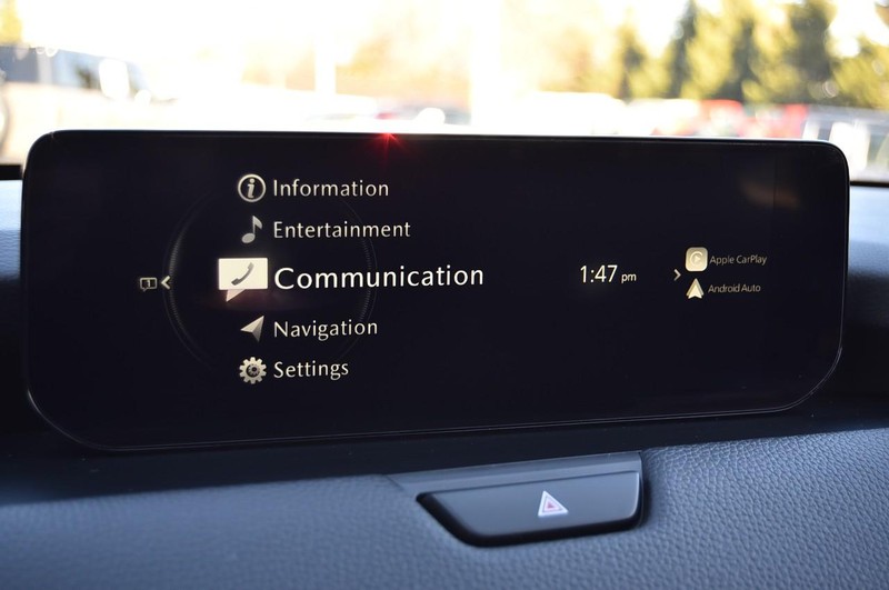 Mazda CX-90 Vehicle Image 15