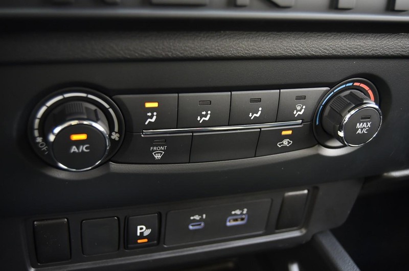 Nissan Frontier Vehicle Image 19