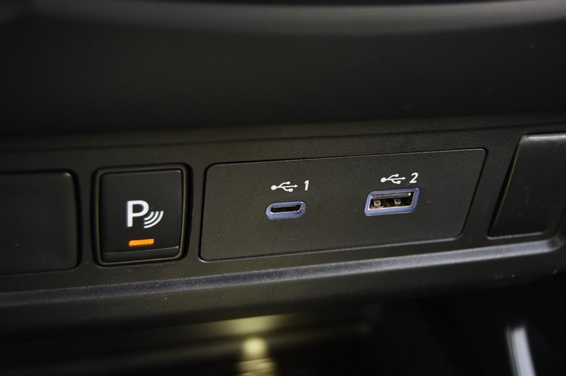 Nissan Frontier Vehicle Image 20