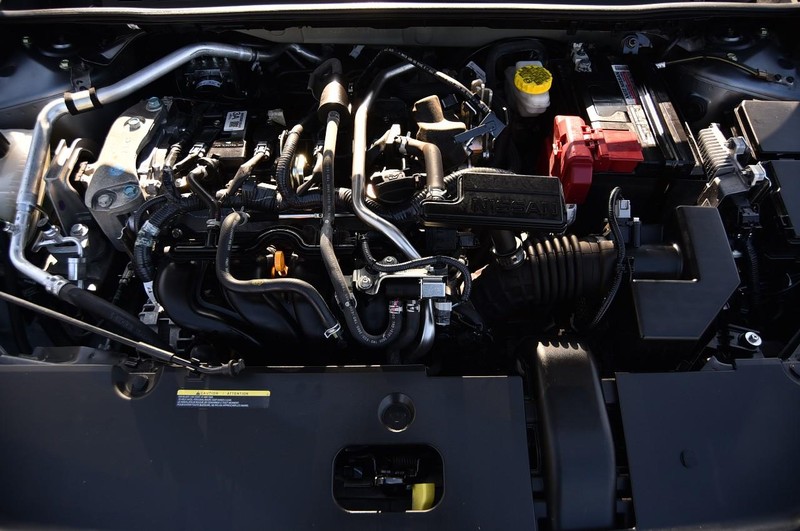 Nissan Sentra Vehicle Image 24