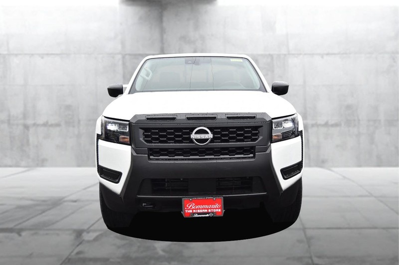 Nissan Frontier Vehicle Image 04