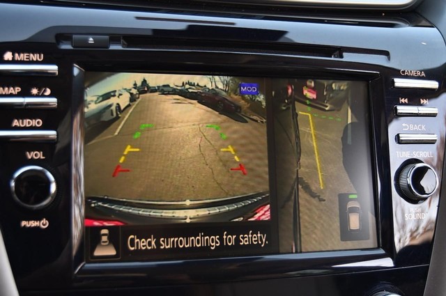 Nissan Murano Vehicle Image 17