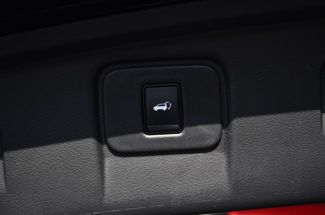 Nissan Murano Vehicle Image 30