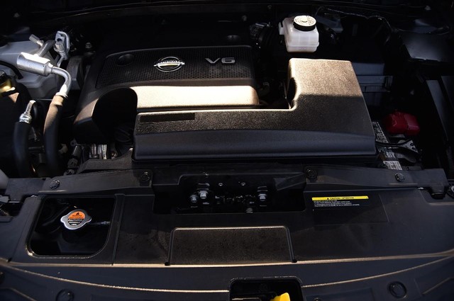 Nissan Murano Vehicle Image 31