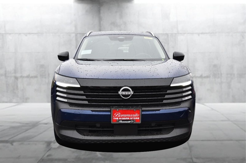 Nissan Kicks Vehicle Image 05