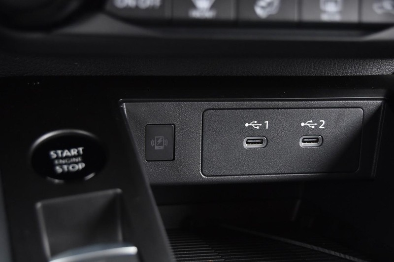 Nissan Kicks Vehicle Image 17