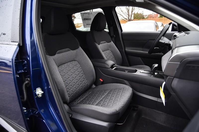 Nissan Kicks Vehicle Image 22