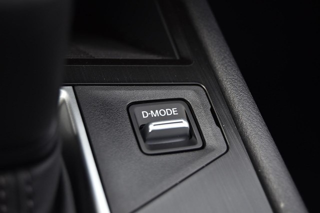 Nissan Kicks Vehicle Image 18