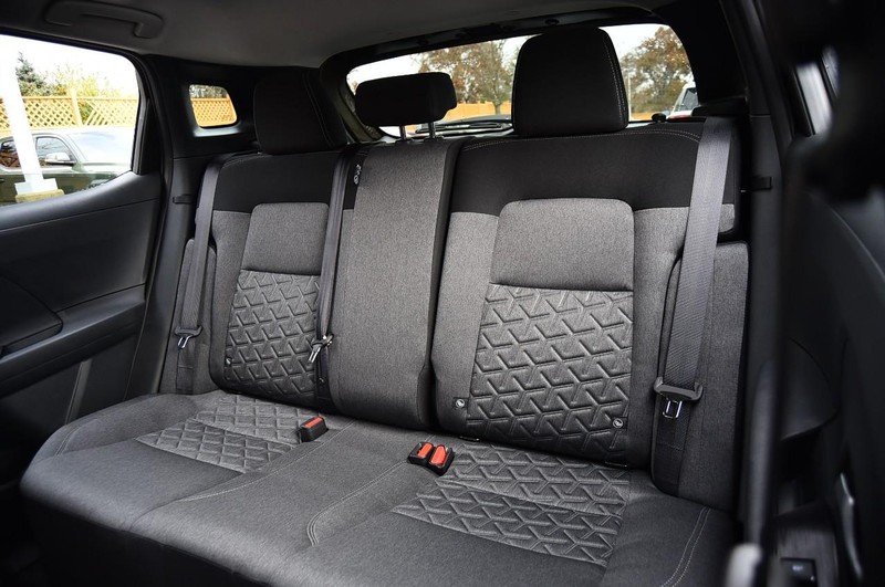 Nissan Kicks Vehicle Image 23