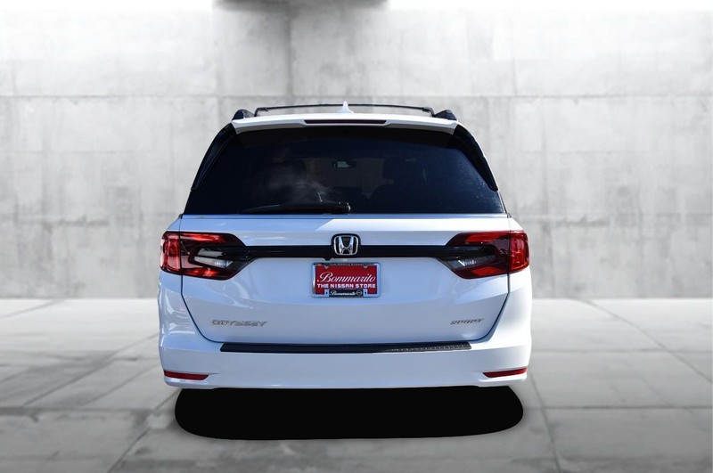 Honda Odyssey Vehicle Full-screen Gallery Image 6