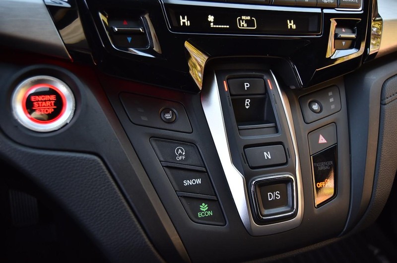Honda Odyssey Vehicle Full-screen Gallery Image 18