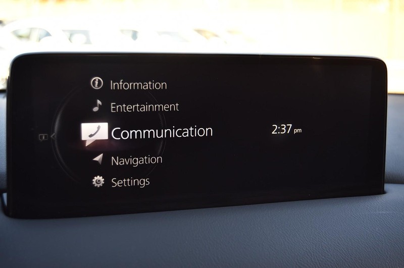 Mazda CX-5 Vehicle Full-screen Gallery Image 15