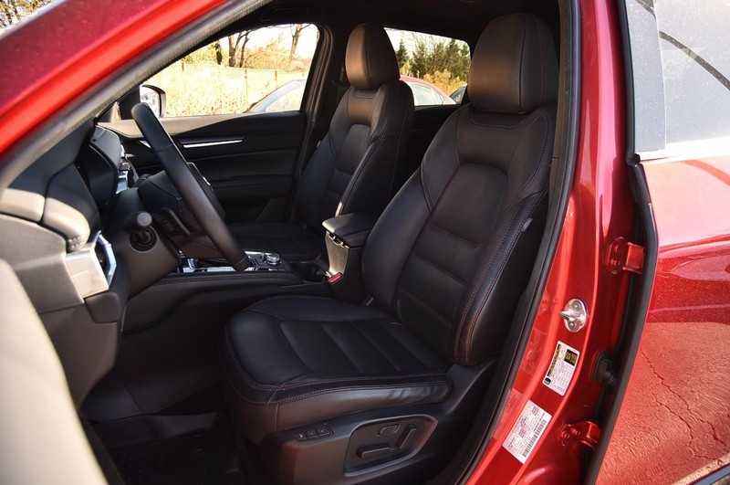 Mazda CX-5 Vehicle Full-screen Gallery Image 22