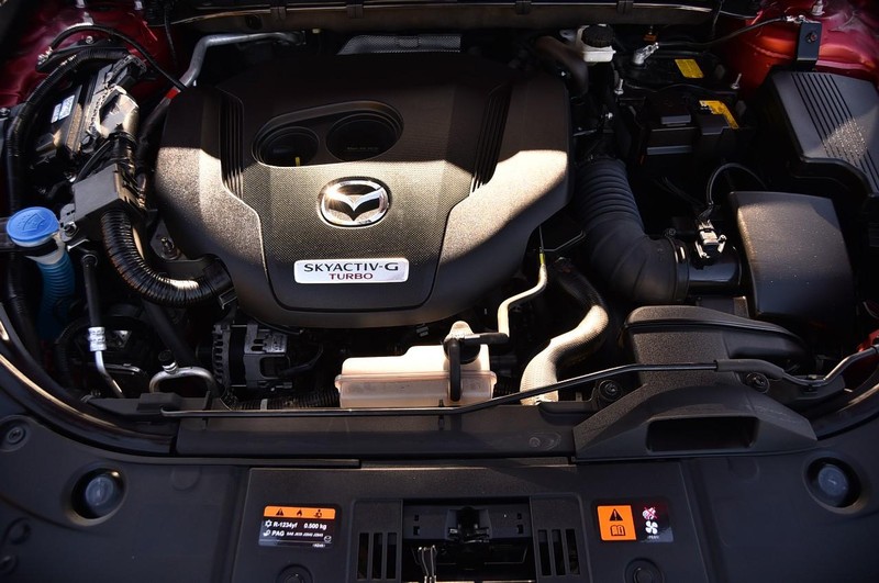 Mazda CX-5 Vehicle Full-screen Gallery Image 29