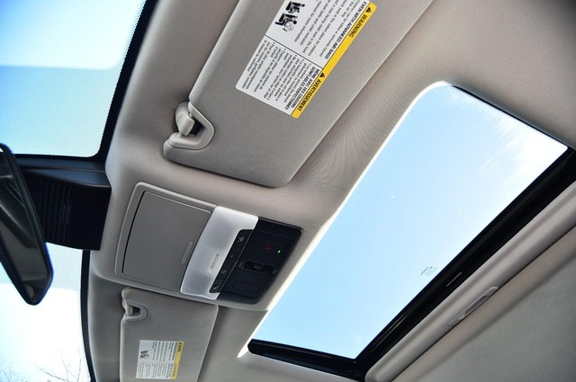 Nissan Altima Vehicle Image 23