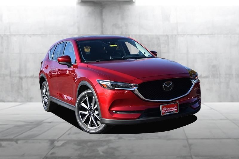 Mazda CX-5 Vehicle Full-screen Gallery Image 02