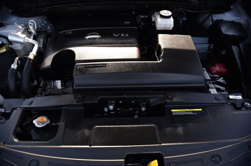 Nissan Murano Vehicle Image 25