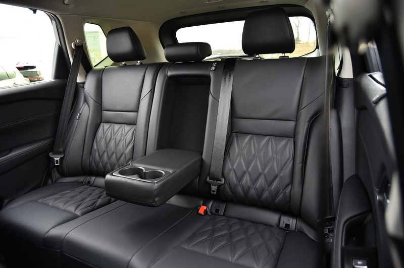 Nissan Rogue Vehicle Full-screen Gallery Image 27