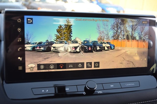 Nissan Rogue Vehicle Image 17