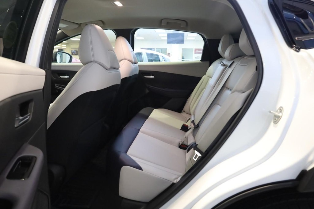 Nissan LEAF Vehicle Image 19