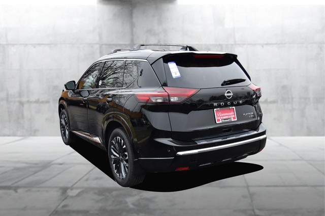 Nissan Rogue Vehicle Image 07