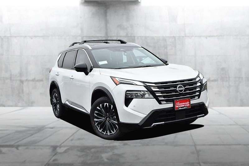 Nissan Rogue Vehicle Full-screen Gallery Image 2