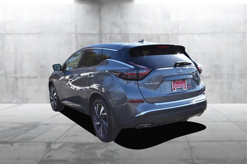Nissan Murano Vehicle Full-screen Gallery Image 7