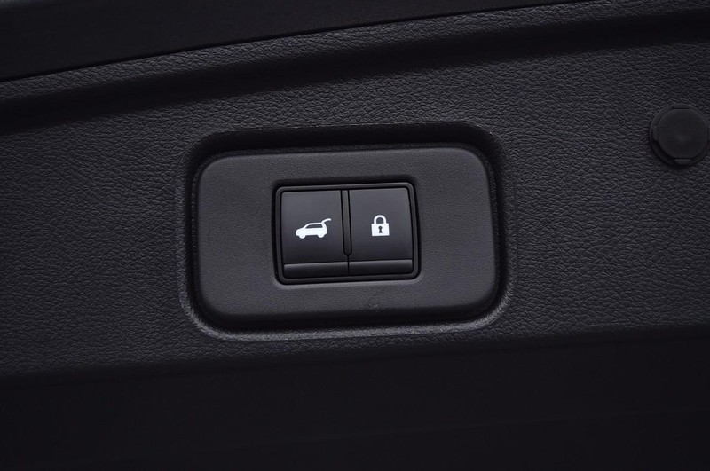 Nissan Pathfinder Vehicle Image 30