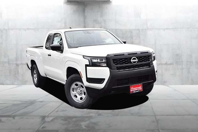 Nissan Frontier Vehicle Image 02