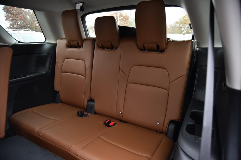 Nissan Pathfinder Vehicle Image 30