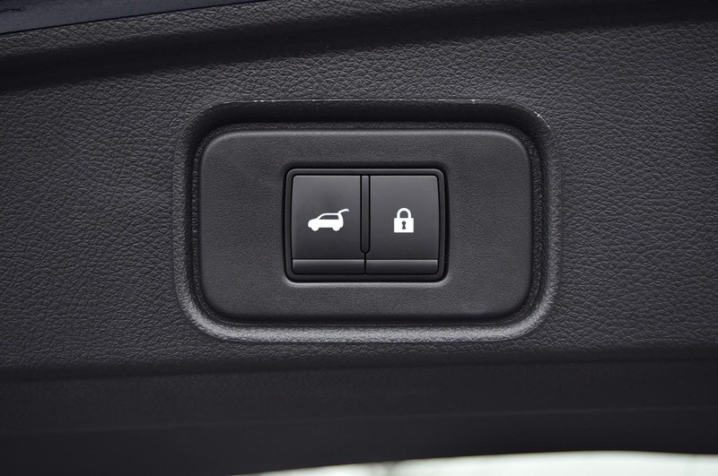 Nissan Pathfinder Vehicle Image 32