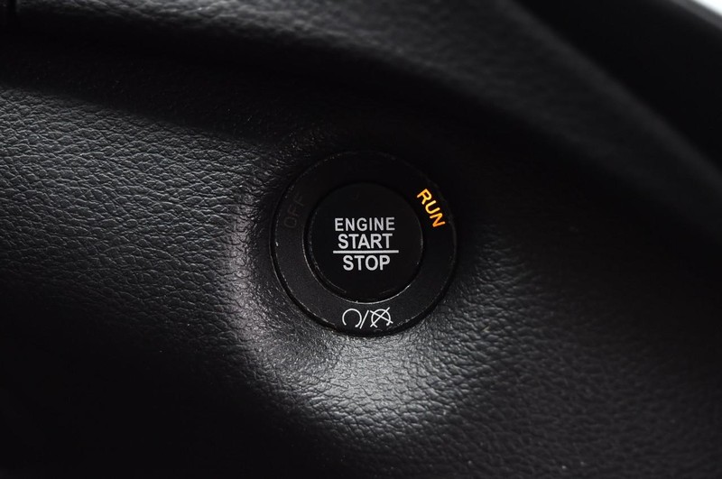 Jeep Cherokee Vehicle Full-screen Gallery Image 18