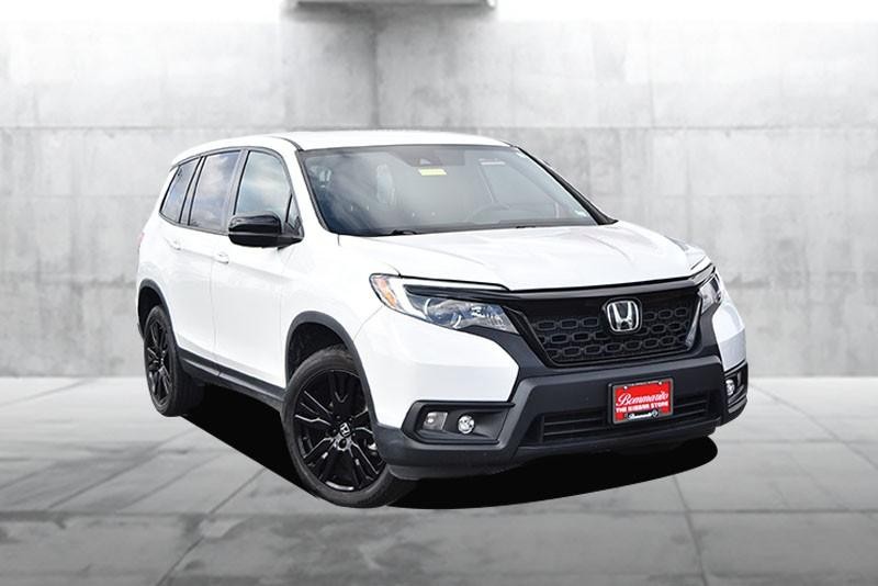 Honda Passport Vehicle Full-screen Gallery Image 02