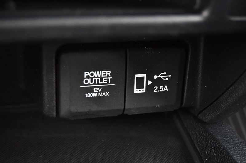 Honda Passport Vehicle Full-screen Gallery Image 17