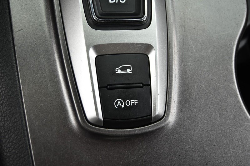 Honda Passport Vehicle Full-screen Gallery Image 18