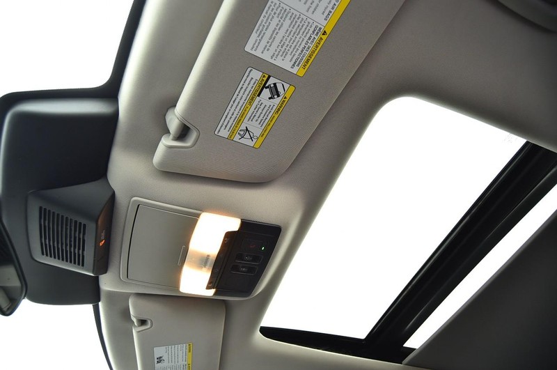 Nissan Pathfinder Vehicle Image 22