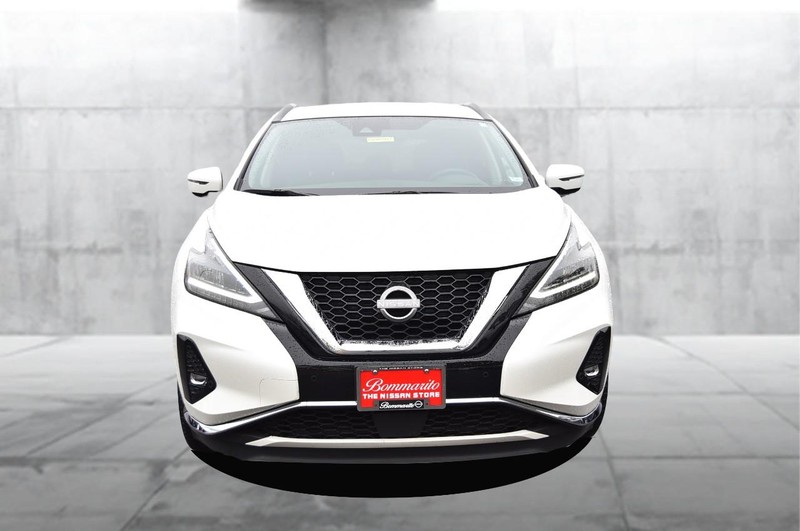 Nissan Murano Vehicle Image 04