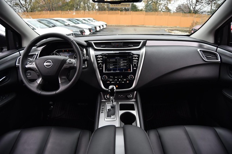 Nissan Murano Vehicle Image 08