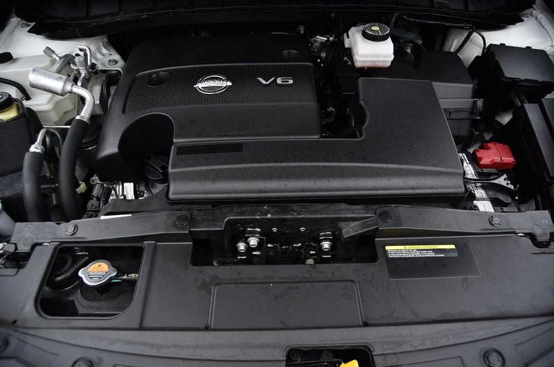 Nissan Murano Vehicle Image 25