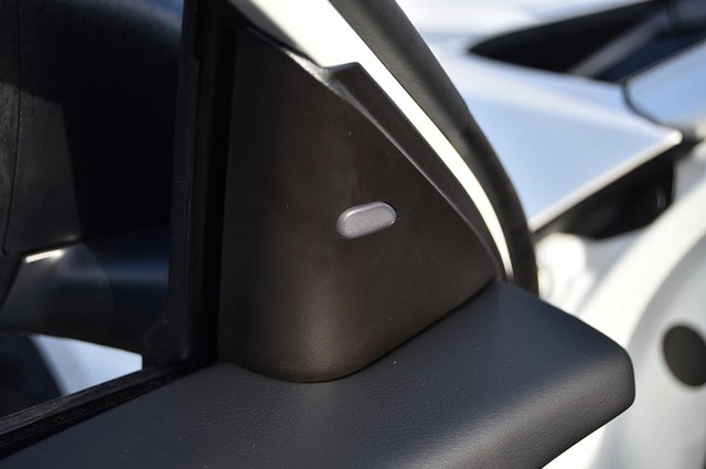 Nissan Altima Vehicle Image 10