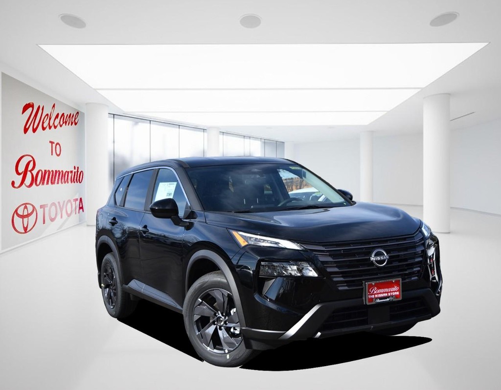 Nissan Rogue Vehicle Image 02